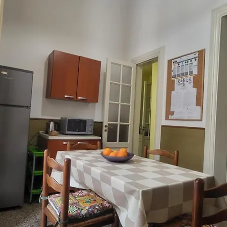 Palazzo Vitrano Tourist 1 * Catane